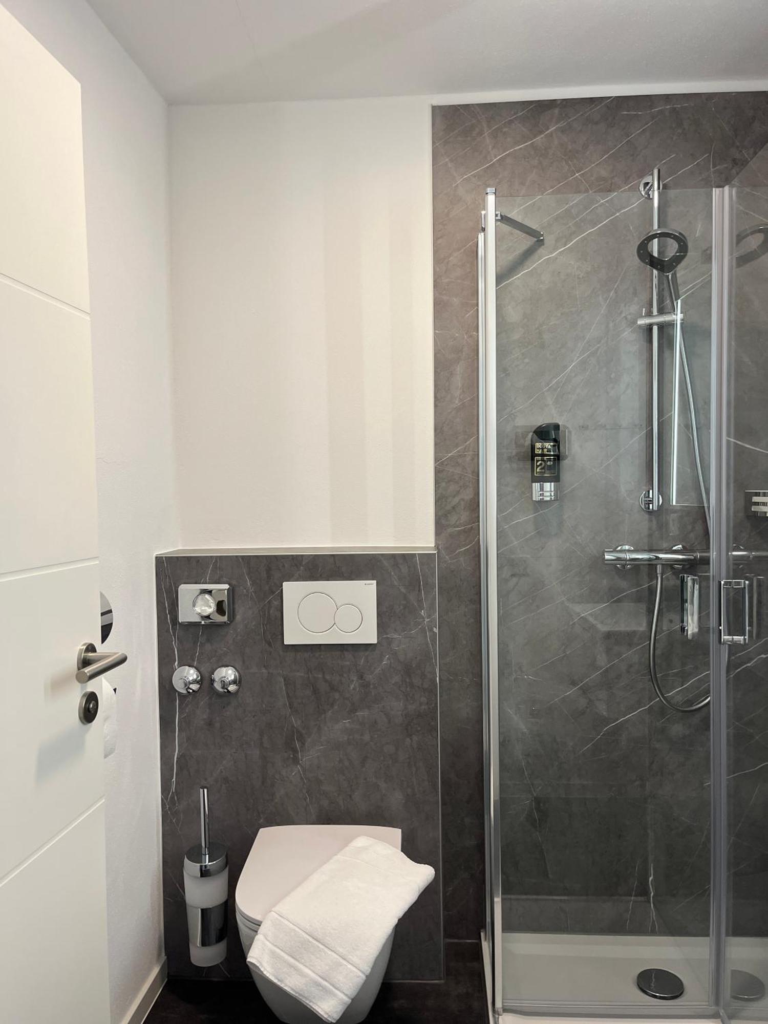 באטנברג Berghotel Waidmannsheil מראה חיצוני תמונה